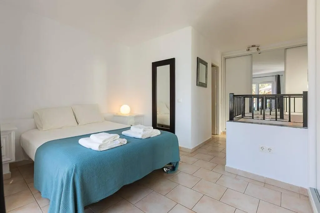 Apartmán Dona Lola Seafront Duplex Sitio de Calahonda 0*,  Španělsko
