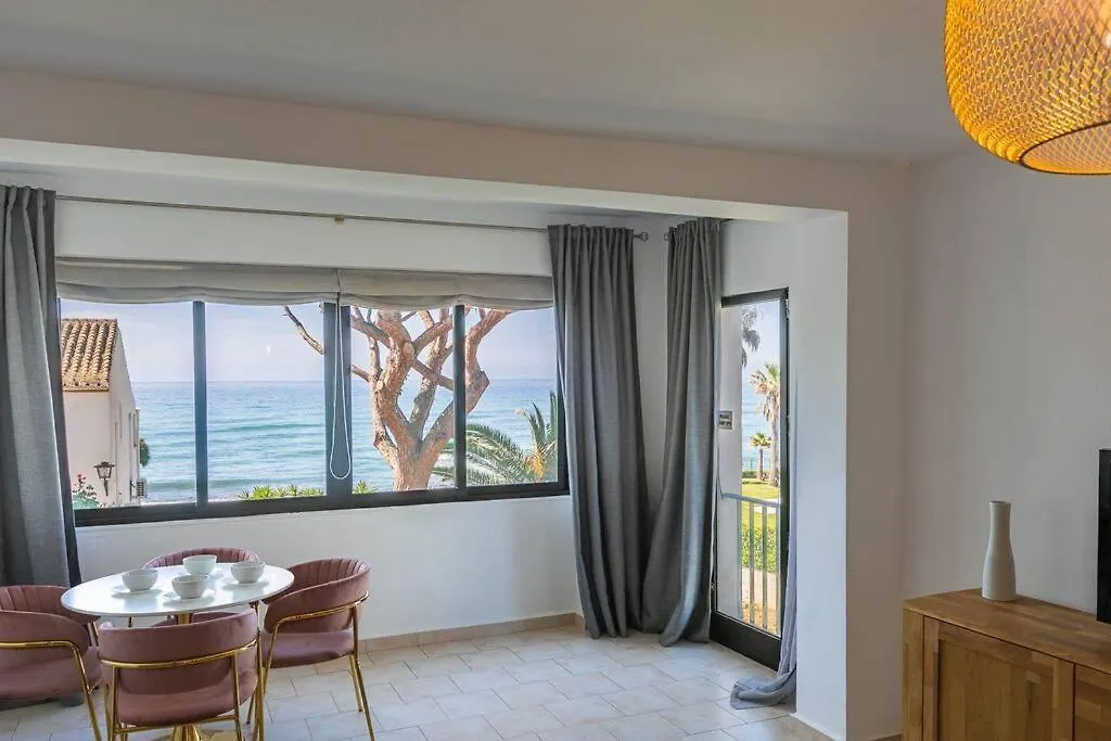 Apartmán Dona Lola Seafront Duplex Sitio de Calahonda