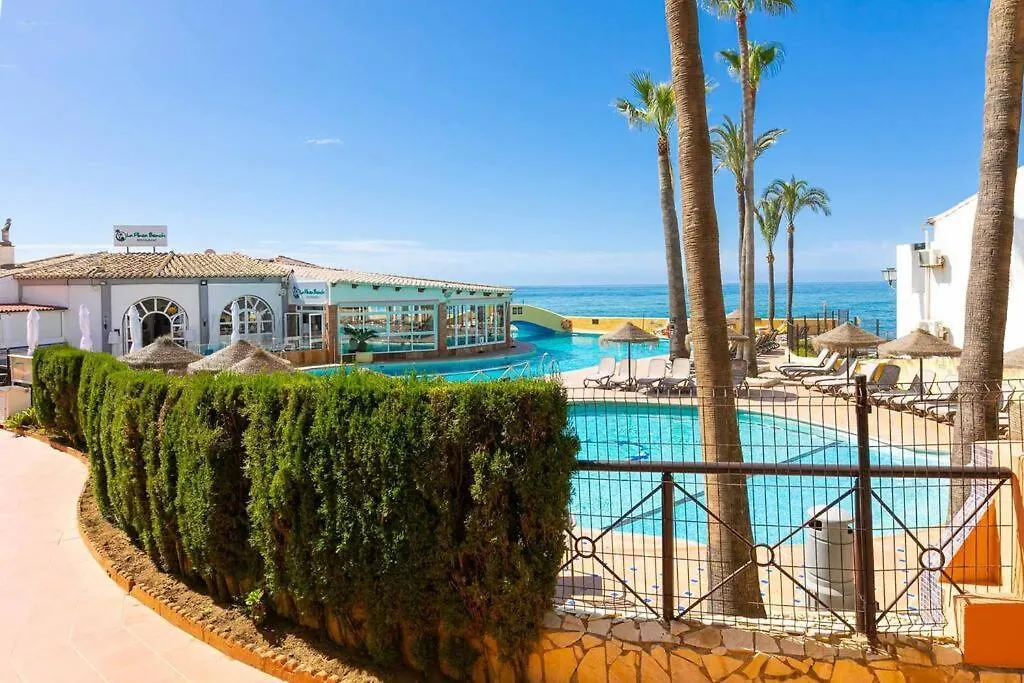 Dona Lola Seafront Duplex Apartment Sitio de Calahonda