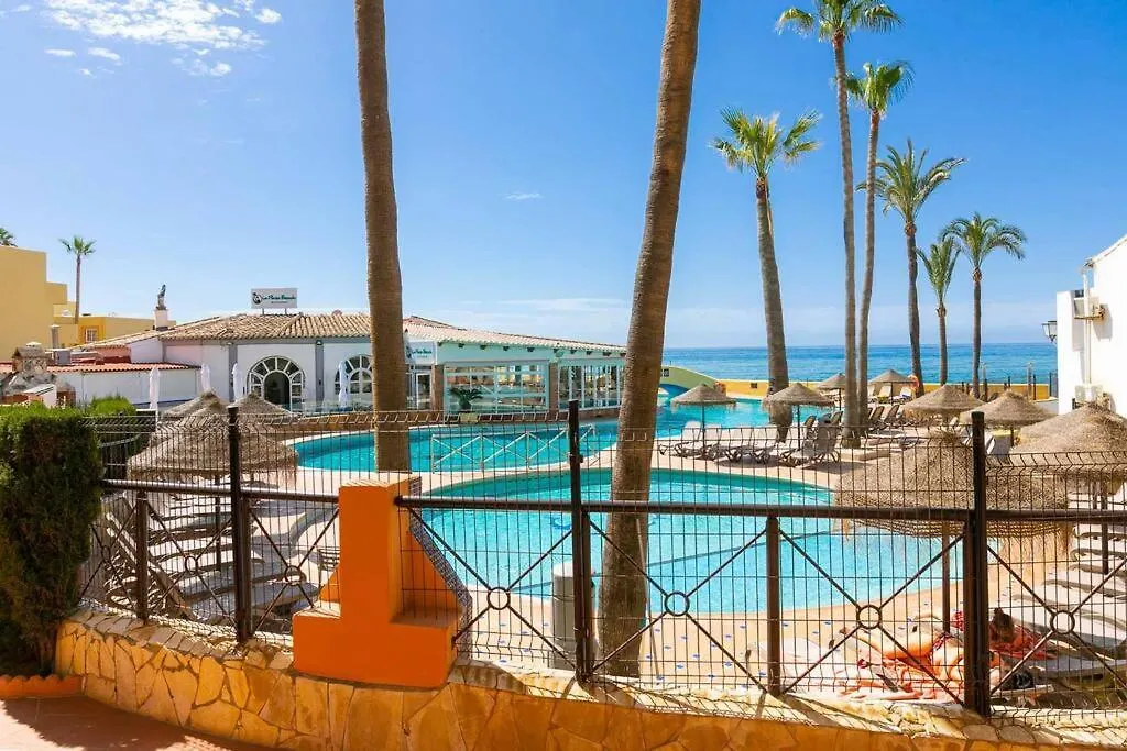 Dona Lola Seafront Duplex Apartment Sitio de Calahonda 0*,  Spain